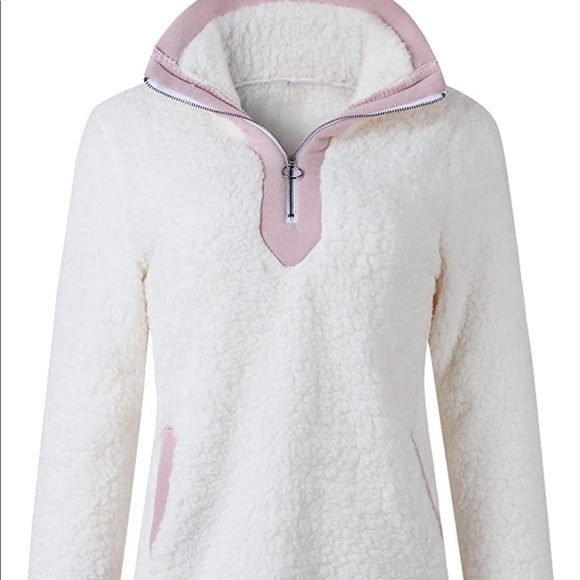 NWOT Fleece pullover half zip Sherpa look. - Picture 2 of 8